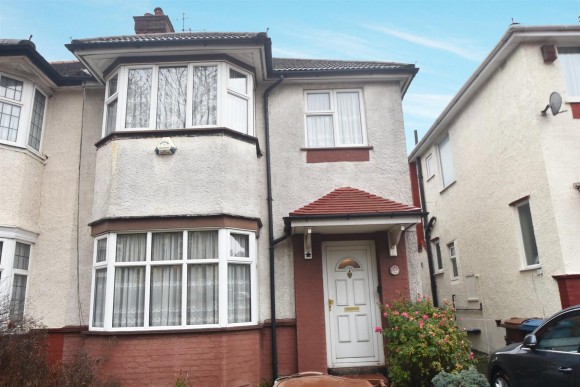 View Full Details for Shaftesbury Avenue, South Harrow, HA2 0PH