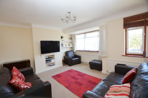 View Full Details for Shaftesbury Avenue, South Harrow, HA2 0AN