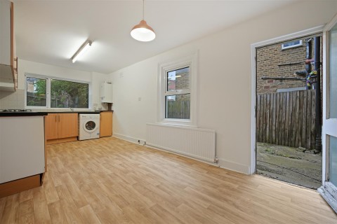 Click the photo for more details of Villiers Road, Willesden, NW2 5QB