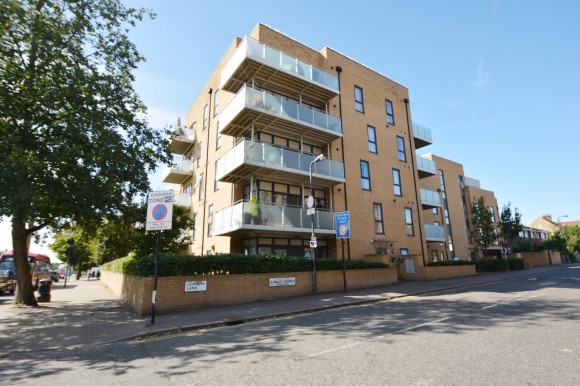 View Full Details for Corbins Lane, Harrow, HA2 8FJ