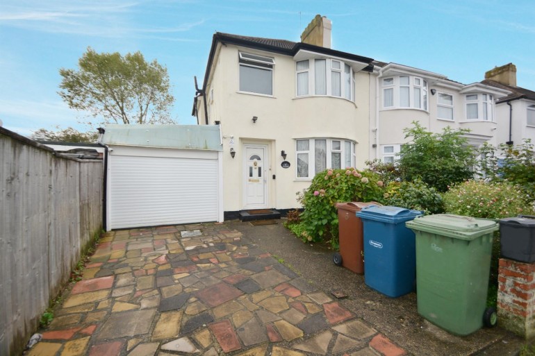 Arundel Drive, South Harrow, HA2 8PN